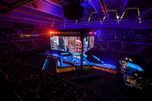 UP官博庆祝H4cker出道七周年：这一次，做自己的光